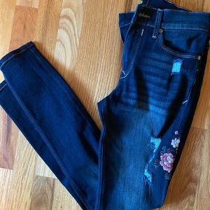 Express NWOT embroidered with pink flowers